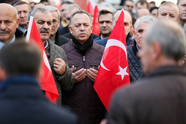 İstanbul`daki terör saldırısına Türkiye`den tepkiler