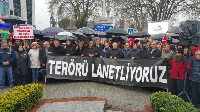 İstanbul`daki terör saldırısına Türkiye`den tepkiler