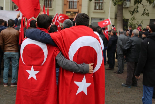 İstanbul`daki terör saldırısına Türkiye`den tepkiler