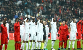 Şehitlere saygı maç özeti