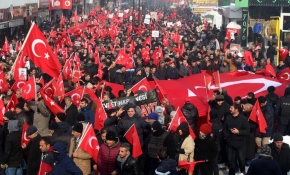 "Teröre Lanet Kardeşliğe Davet" yürüyüşü