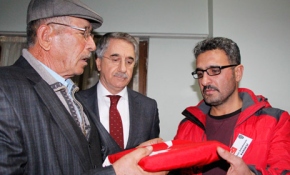 Halisdemir'in babasından Sekin'in ailesine taziye ziyareti