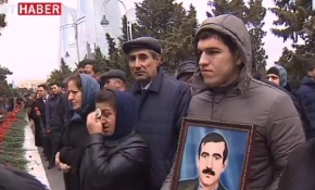 Azerbaycan'ın hüzün günü "Kara Yanvar"