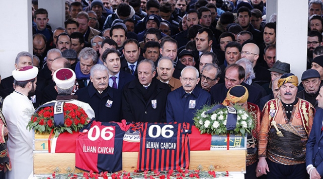 Duayen başkan İlhan Cavcav son yolculuğuna uğurlandı