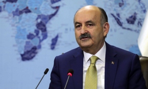 Müezzinoğlu'ndan 'promosyon' ve 'Büyükanne Projesi' açıklaması