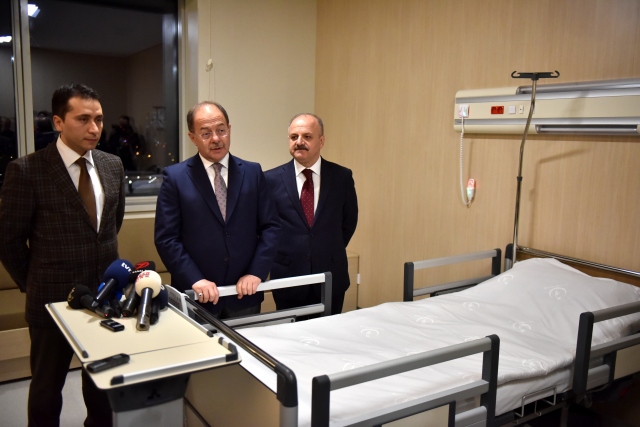 Sağlık Bakanı Akdağ, Mersin`de