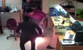 Bu kez de tablet bilgisayar patladı