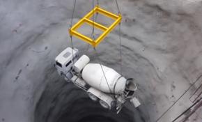 Beton mikseri havadan böyle taşındı