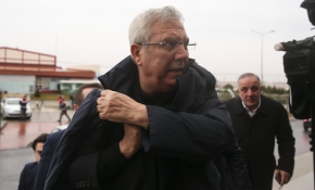 Aziz Yıldırım 'Futbolda şikede kumpas' davası için Silivri'de