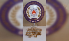 Midesinde bir kilogram eroinle yakalandı