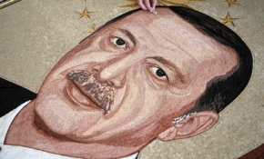 Cumhurbaşkanı'nın mozaikten portresini yaptı