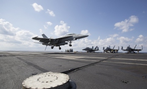 'Yüzen ada' George W. Bush Uçak Gemisi