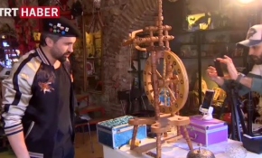 Eski eşyaları teknoloji yardımıyla satıyor