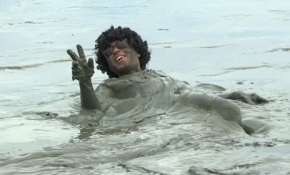 Brezilya'da çamur festivali