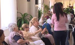 Burhaniye Belediyesi'nden 'Gönüllü torun projesi'