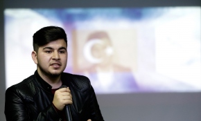 15 Temmuz ihanetini Türkçe rap ile anlattı