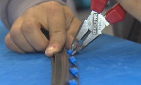 İnce ince çalışıyor, parça parça takıyorlar