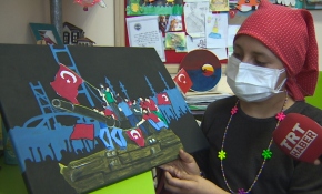 Kanser hastası çocuklar el sanatlarıyla moral buluyor