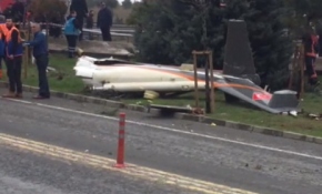 İstanbul'da helikopter düştü! İşte o görüntüler