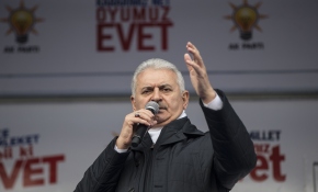 '16 Nisan'da anayasa değişikliği yaparak Türkiye'ye inşallah çağ atlatacağız'