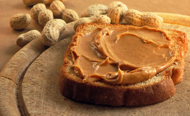 4. Ev yapımı fıstık ezmesi 