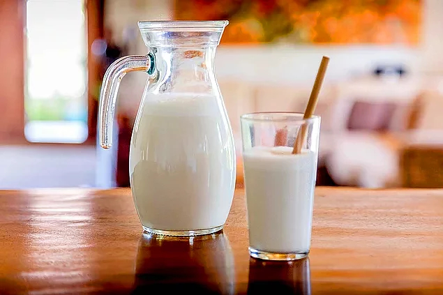 6. 1 bardak az yağlı süt