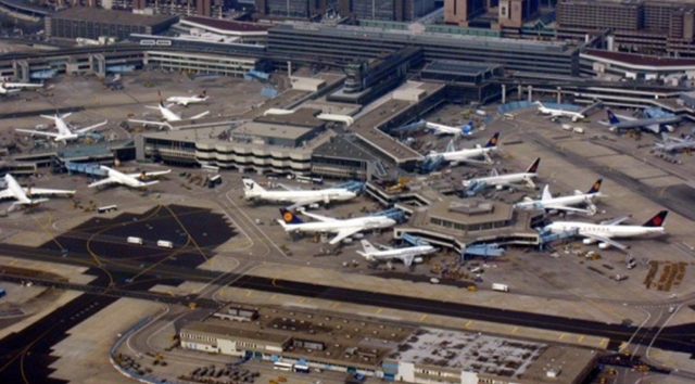 9. Londra Heathrow Havaalanı