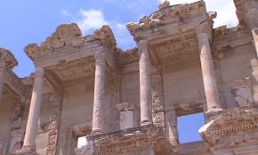 Havalar ısındı, Efes Antik Kent şenlendi