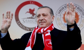 Erdoğan, skandal pankartla ilgili soruşturmaya değindi