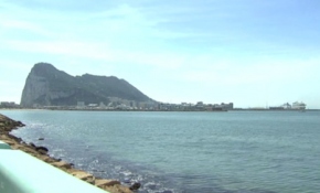 Hem kainat güzeli, hem Cebelitarık valisi