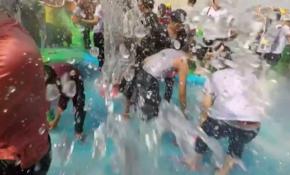 Çin'de su festivali