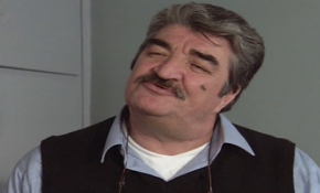 Sanat camiası bir yıldızına daha veda etti