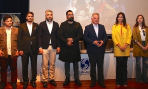 Payitaht Abdülhamit dizisi ekibi öğrencilerle buluştu