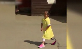 Pembe protezle okulda ilk gün