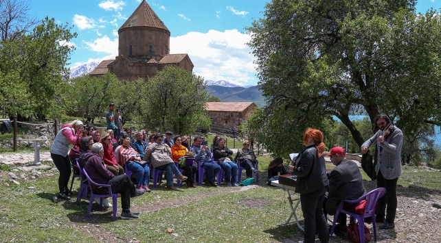 Akdamar Adası'nda müzik ziyafeti