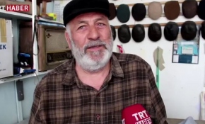 Erzurumlu şapka ustası