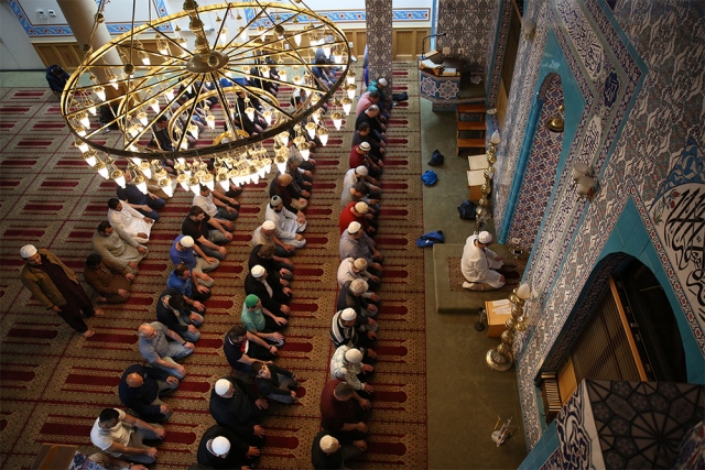 Amerika`da Ramazan ayının ilk teravih namazı kılındı