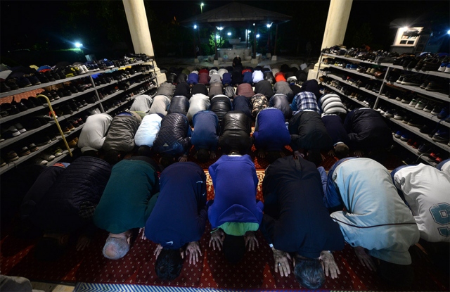 Makedonya`da ilk teravih namazı kılındı