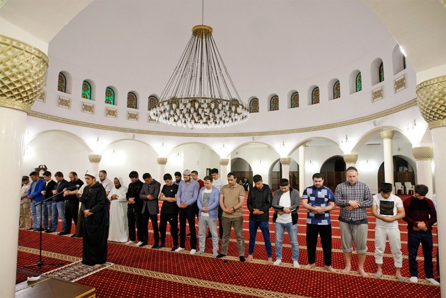 Ukrayna`da ilk teravih namazı kılındı