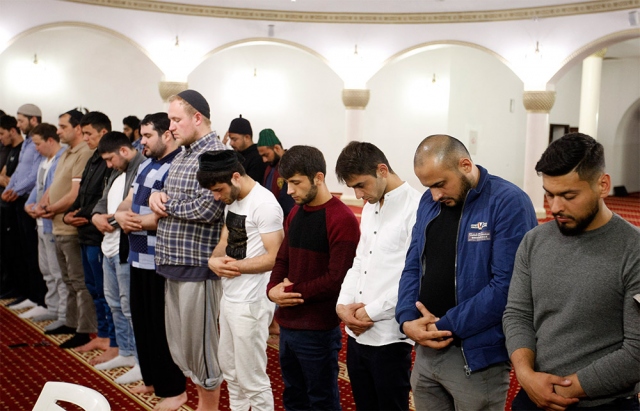 Ukrayna`da ilk teravih namazı kılındı