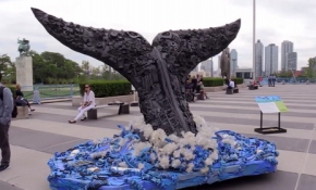 Plastik atıktan sanat eserine