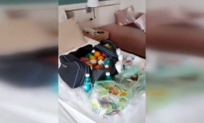 Turistin valizinden çıkanları görünce çok şaşıracaksınız!