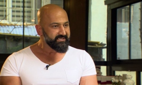 Tankların önüne yatan kahraman 'Metin Doğan'