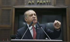 'Vakti geldiğinde ajanlarının tepesine binmeye devam edeceğiz'