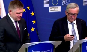 Merkel aradı, AB Komisyonu Başkanı Juncker telefonu yüzüne kapadı