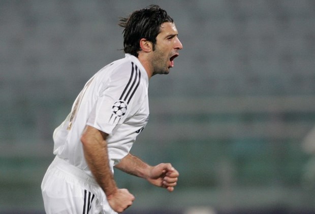 21. Luis Figo