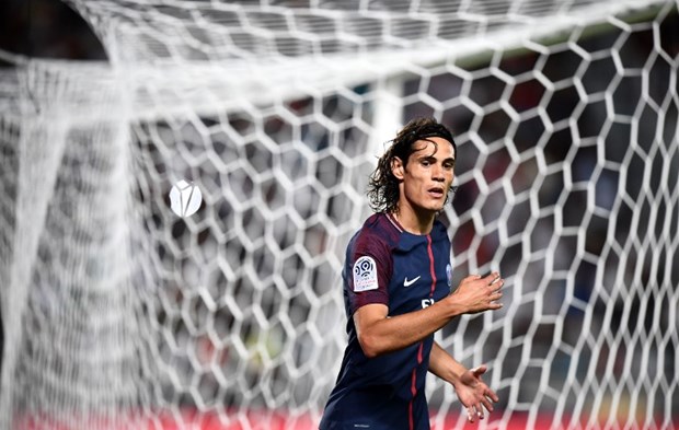 17. Edinson Cavani