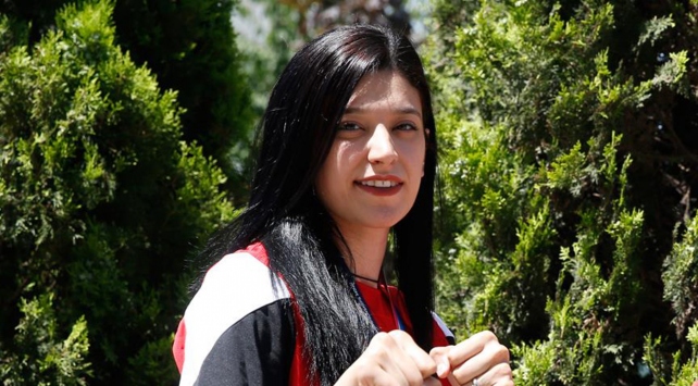 Nur Tatar gümüş madalya kazandı