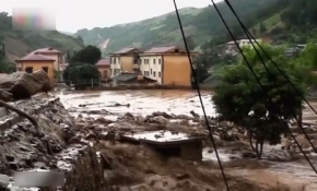 Dünya kötü hava şartlarıyla mücadele ediyor