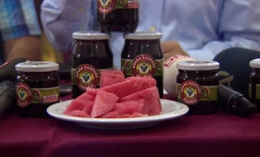 Karpuzun da pekmezi var